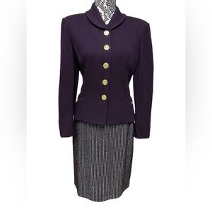 ❌SOLD❌ St. John Skirt Suit Sz 8